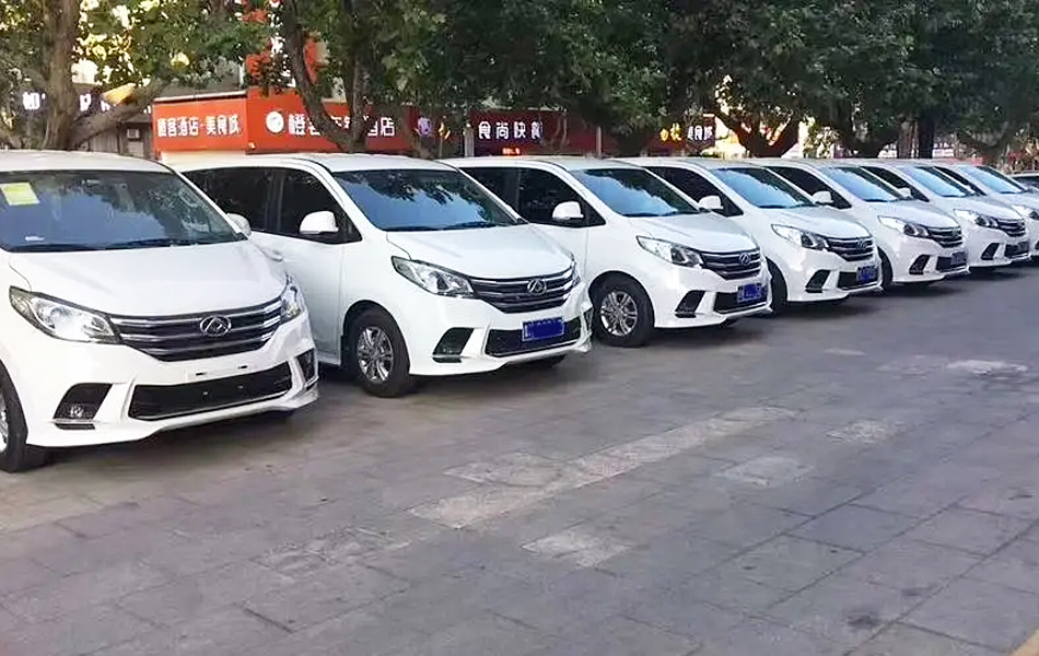 深圳自駕租車貴不貴，一天多少錢？